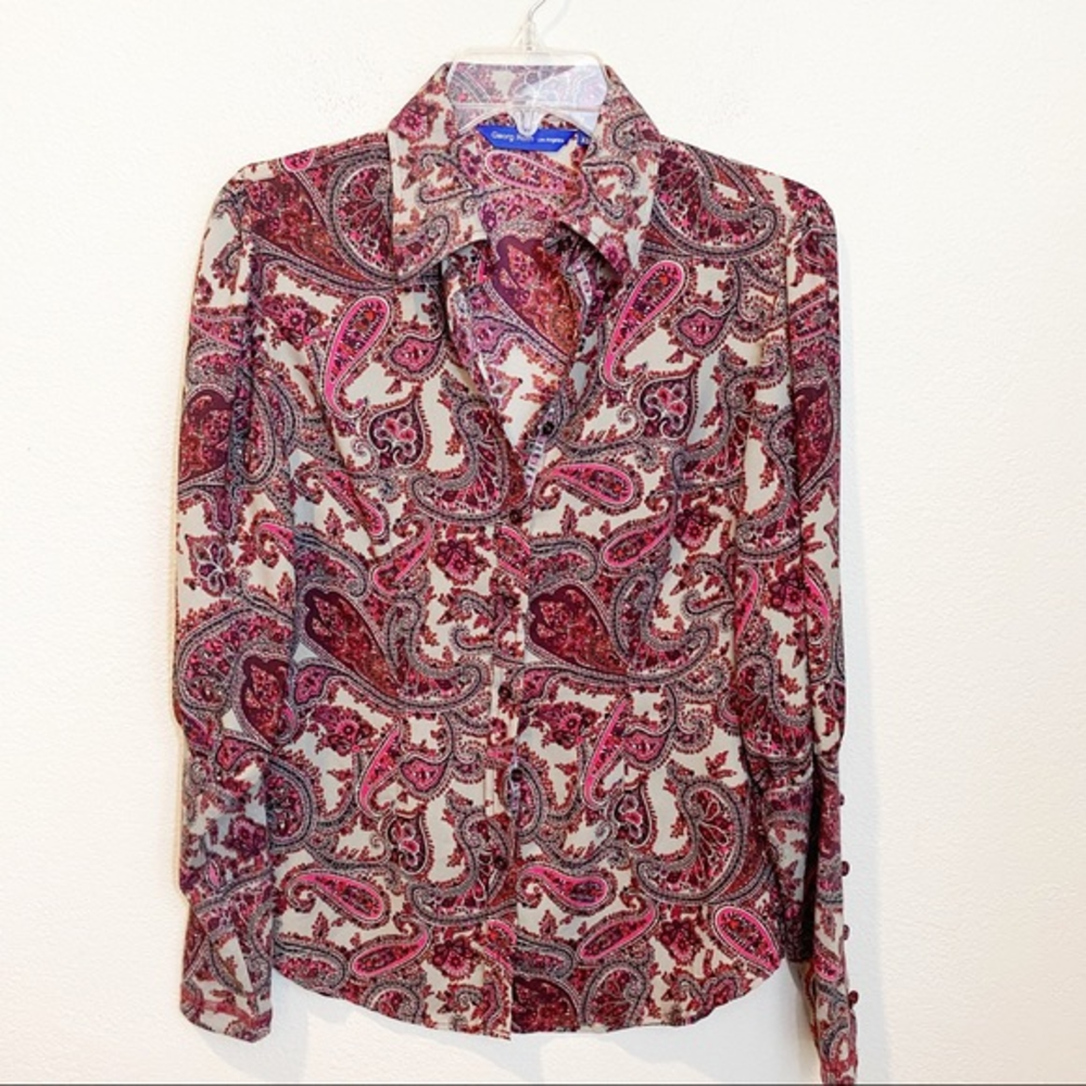 Woman’s Georg Roth‎ button Down Blouse